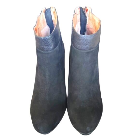 Black Suede Wedge Ankle Boots Size 8.5 Donald Pliner Chez Preppy Boho Gothic - Picture 5 of 11